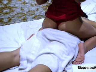 Betraying my Best Friend: Giving her boyfriend a "special" massage - dulcescz