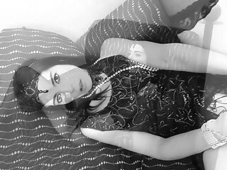 Sensational Chloe starring Chloe Cage