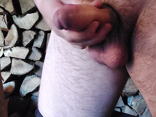 Discreet quick handjob outdoors