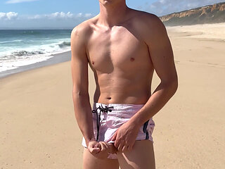 Twink Beach Jerk off