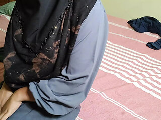 Married Hijab MILF Cheating Fucked in Missionary Position.