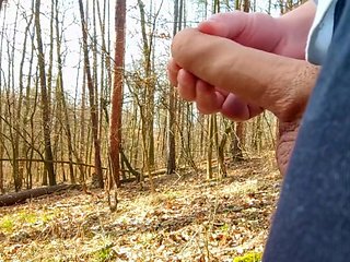Close Up Jerking And Cumming In The Middle Of Forest