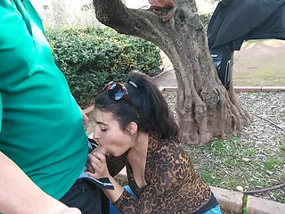 (RISKY PUBLIC) SEX AND CUM IN THE PARK, ALMOST CAUGHT