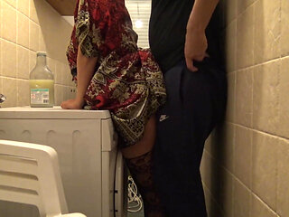 Iran Amateur Anal Fuck Doggystyle