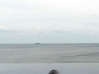 Infinity pool