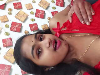 "Vote for Desi Boss Babe in ManyVids Contest!