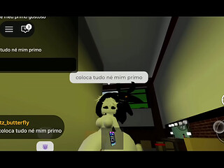 Priminha veio me provocar na brincadeira e acabei comendo no Brookhaven