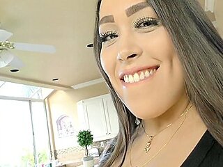 Bbw Stepsister Gives Older Stepbrother Her Sexual Attention