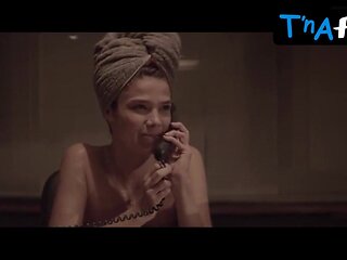 Juana Acosta Ass, Cupcakes Vignette in Jefe