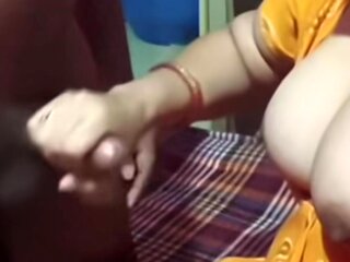 Indian Village Girl Enjoy Couple Sex