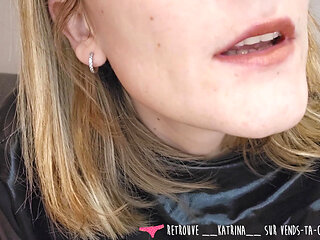 Vends-ta-culotte - A young French domina guides your submission and humiliation