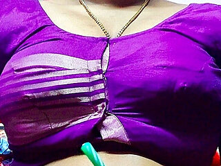 Hot Massage Session of Big Ass MILF