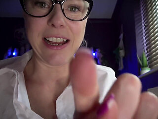 Giantess POV: You're Too Small to Survive