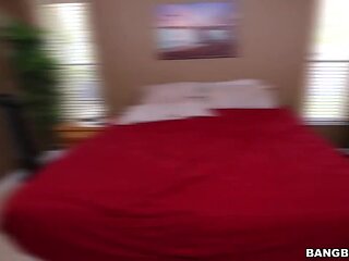 Ashley Adams Gets Her Pussy Pumped