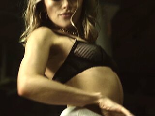 Big ass babe strips in basketball court