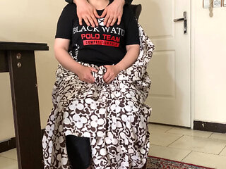 Iranian hijab milf came to my house