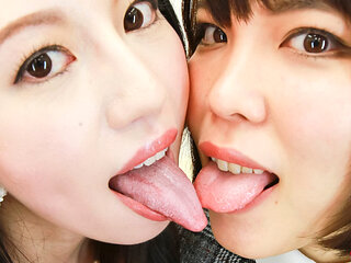 Sensual First Encounter: Rei Tokunaga Guides Momo Momoi Through an Intimate Exploration