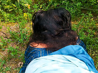 Meri Bhabhi Roj Khet Mein Bulakar Mujhse Chudwati Hai Indian Sex Video