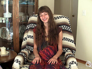 Willow Enjoys Her Bushy Muff - Full 4K Remaster