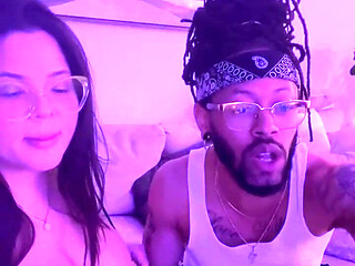 Live Stream with Dani Valentina