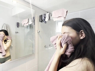 Scarlettandc Lesbian Threesome - Latina Amateurs Fingering & Eating Pussy to Orgasm