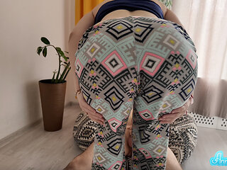 My stepsister is an experienced squirter with a big ass