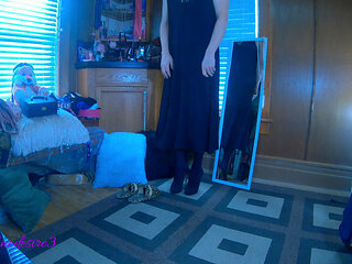 Daphne Practices Walking in High Heels and Cums for You