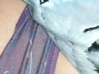 I Secretly Ejaculated on My Stepsister's Ass!