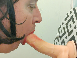 Lilian77 is practicing with a dildo