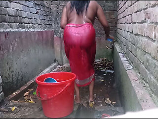 Bangladeshi Girl Hotestt Shower
