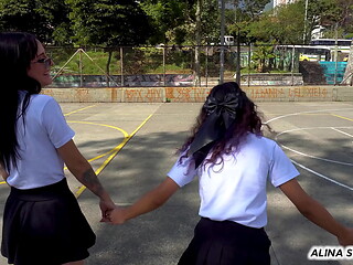 Two rebel students quit classes to have passionate lesbic fun