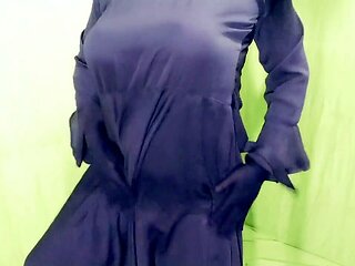 Steamy audio of burqa-clad Indian couple hooking up with a housewife