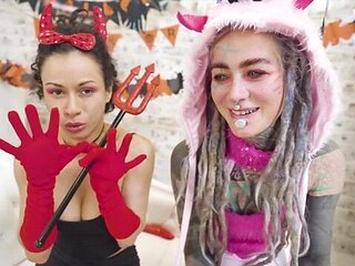 Passionate Anuskatzz and Morea's oral movie