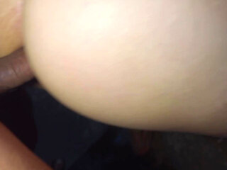 Perfect ass getting her stuff!! AMATEUR ANAL