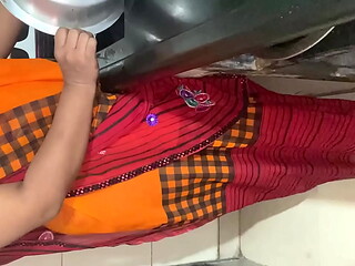 Bhabhi Ko Devar Ne Kitchen Se Bedroom Me Bulakar Choda Viral Hindi Sex Mms Hindi Voice