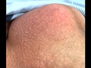 UM PEQUENO PENIS BRASILEIRO