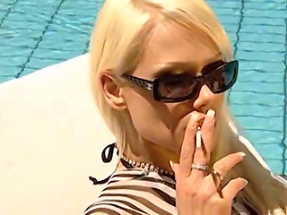 Fruit, Sun and a Perfect Body to Show off