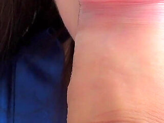 Close up: Cum Twice in Step Sister's Mouth While She Gives Me the Best Blowjob