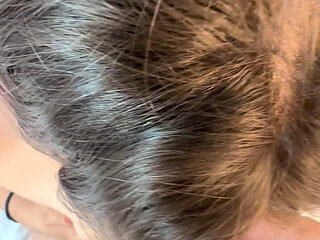 I penetrate my girlfriend's ass until I come inside.