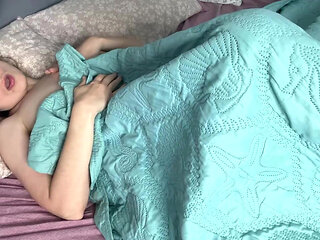 Morning Pussy Pleasure. Intense Fingering to Real Orgasm