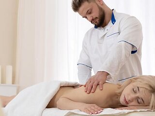 Awesome doggy style fuck with a bitchy blonde chick Molly Cute