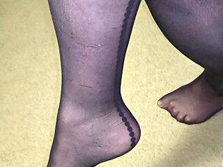 Black Seamed Pantyhose Foot Fetish