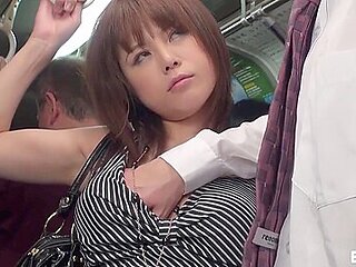 Japanese Sex Public Fetish: Reverse Nanpa On The Bus