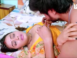 Gorgeous Indian MILF adult breathtaking clip