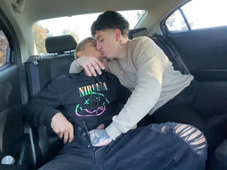 Head Road Sucking Twink Sucked Dry!