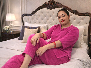 Bhabi Bahar Naha kar Nikli Padosi Ne aakar Choda