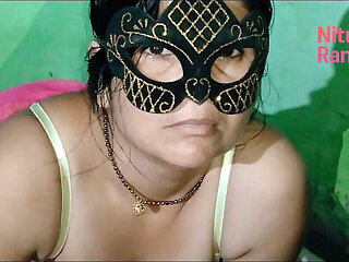 Tamil Bhabhi Ke Sath Pose Badal Badal Kar Chudai