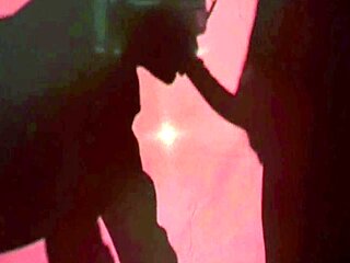 Streaming big cock close ups