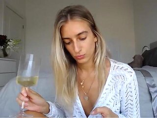 Cam show: Doggy, Cowgirl  Babe Porn