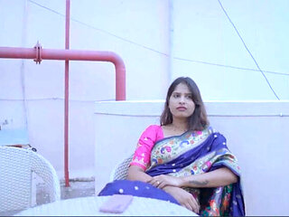 Desi Bhabhi Fucked Hard Doggy Style By Servant - Indian Aunty Big Ass Spanking Hindi Sex